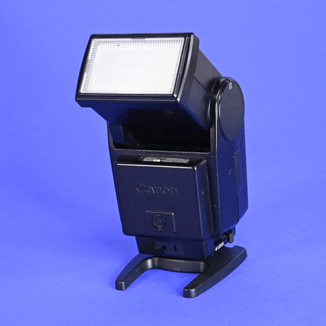 Canon Speedlite 199A Flash