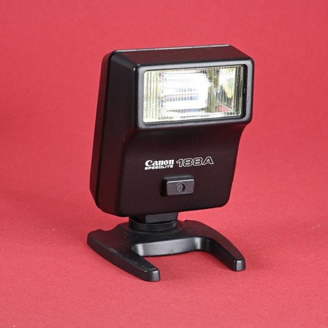 Canon Speedlite 188A Flash