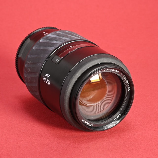 Minolta 70-210mm f3.5-4.5 Maxxum AF Zoom Lens for Maxxum