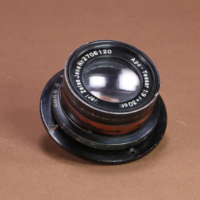 Carl Zeiss Jena 30cm f9 Apo-Tessar Lens