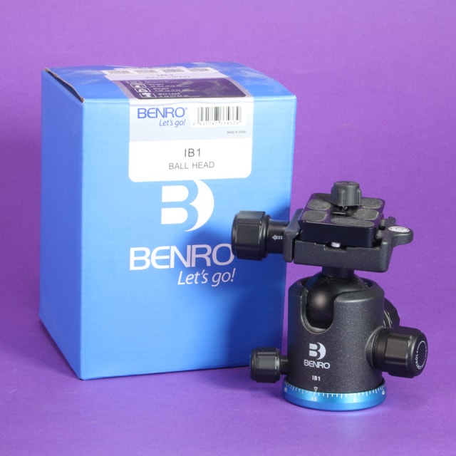 Benro IB1 Triple Action Ball Head