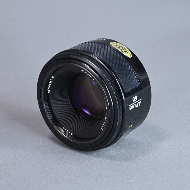 Minolta 50mm f1.7 Maxxum AF lens