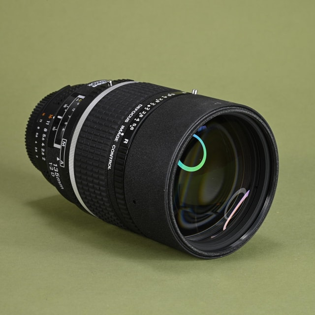 Nikon 135mm f2 D DC-Nikkor Lens for Nikon AF