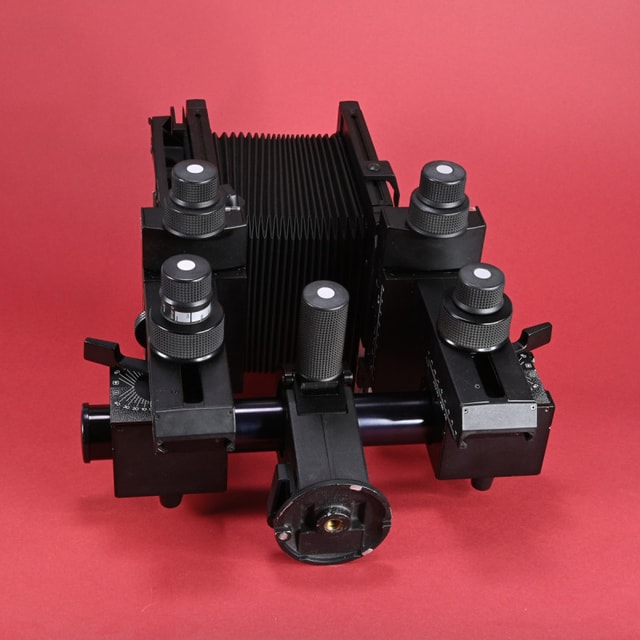 Sinar P2 - 4x5 Camera