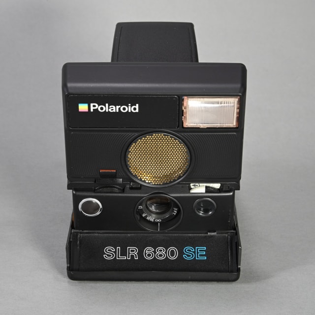 Polaroid SLR 680 SE Camera - Refurbished