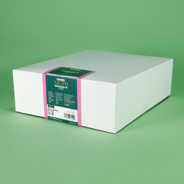 Ilford MGFB Multigrade FB Classic Glossy 8x10 Paper - 250 Sheets