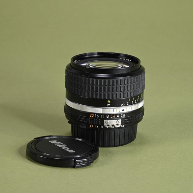 Nikon 24mm f2.8 Nikkor Lens for Nikon AIS