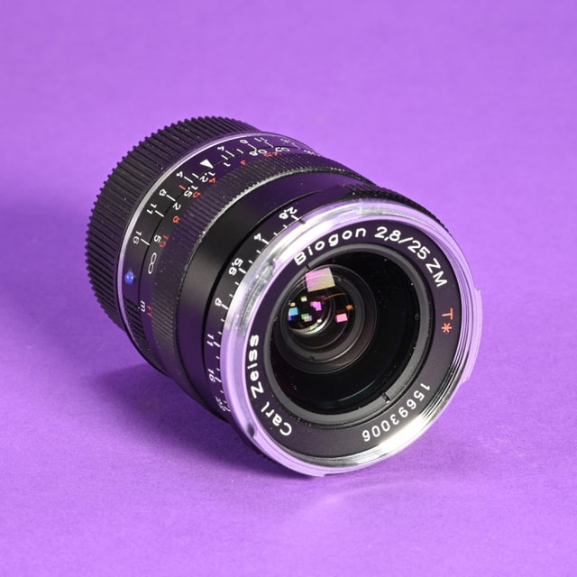 Carl Zeiss 25mm f2.8 ZM T* Biogon Lens for Leica M