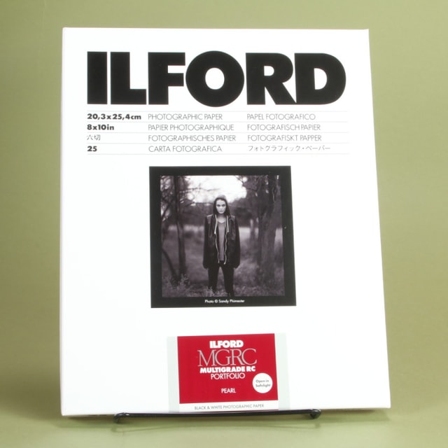 Ilford MGRC Multigrade RC Portfolio Pearl 8x10 Paper - 25 Sheets