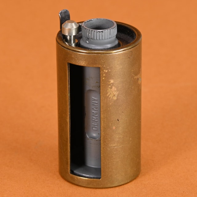 Leica IXMOO Reloadable Film Cassette