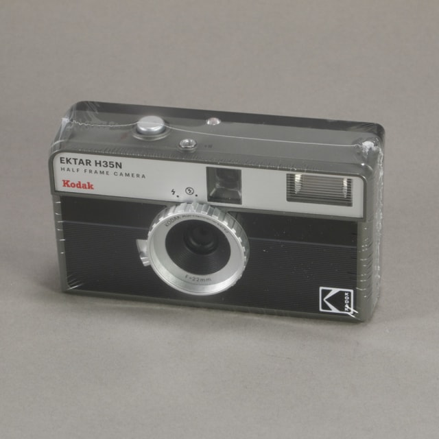 Kodak Ektar H35N Half Frame Camera - Black