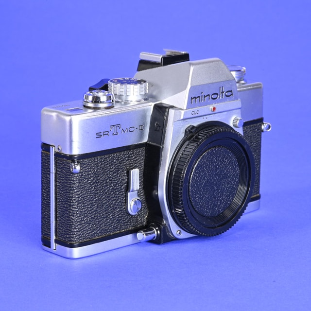 Minolta SRT MC-II Camera