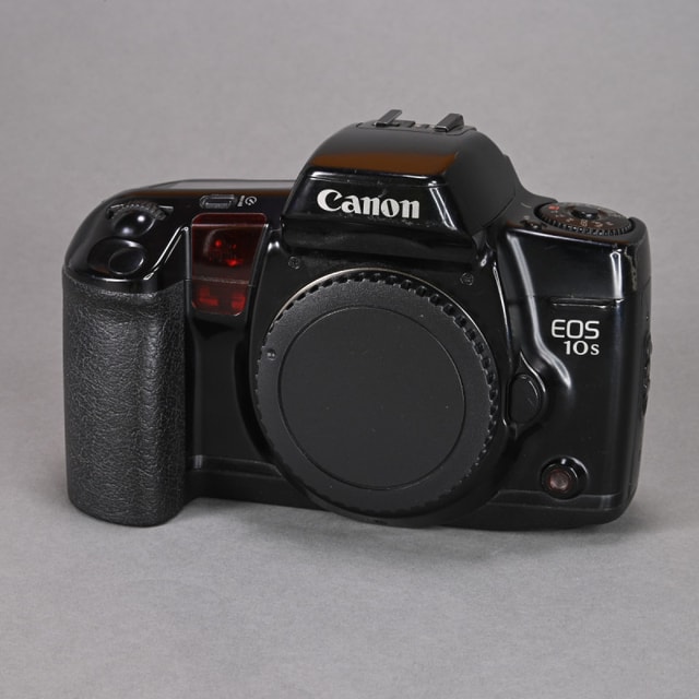 Canon EOS 10S Camera