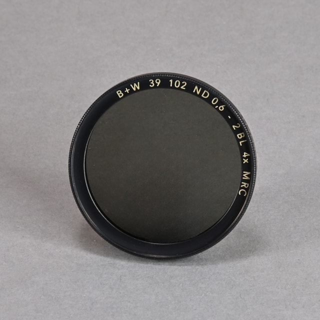 B+W 102 ND 0.6 - 2 BL 4x Neutral Density Filter - 39mm