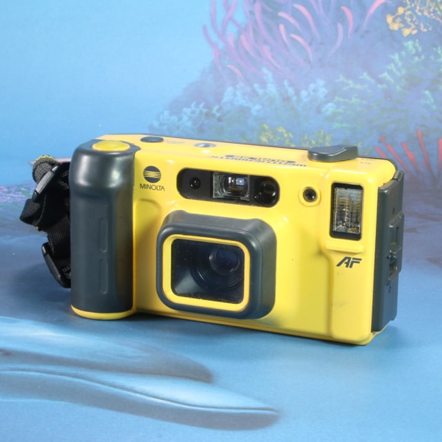Minolta Weathermatic Dual 35 Camera