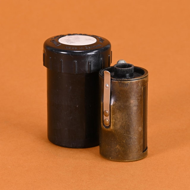 Leica IXMOO Reloadable Film Cassette