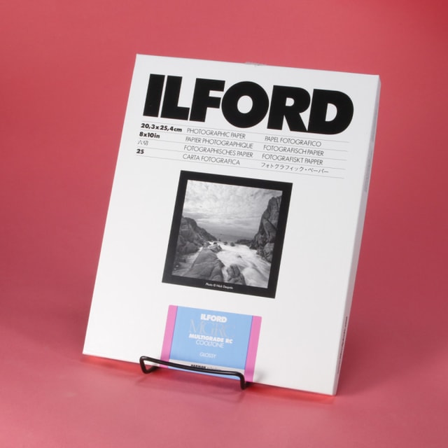 Ilford MGRC Multigrade RC Glossy Cooltone 8x10 Paper - 25 Sheets