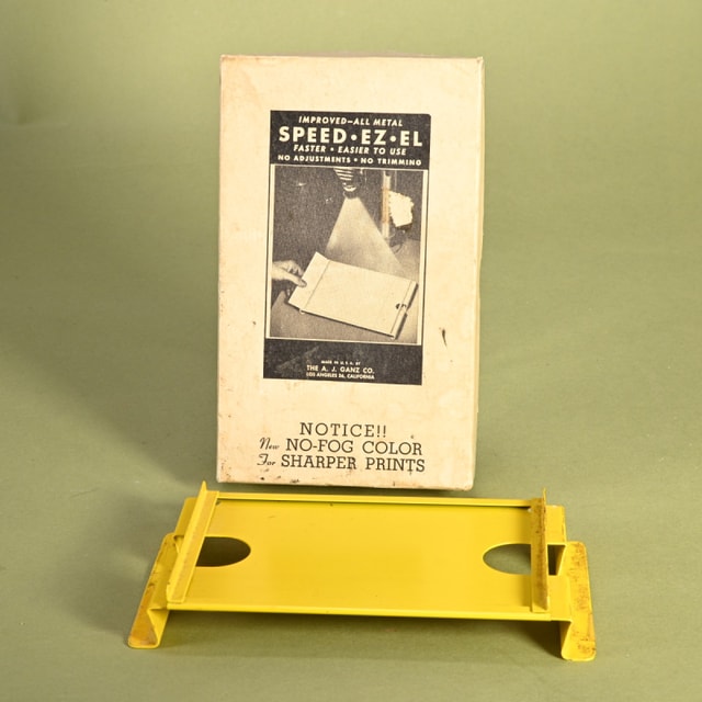Speed-EZ-EL Darkroom Easel - 3.5x5