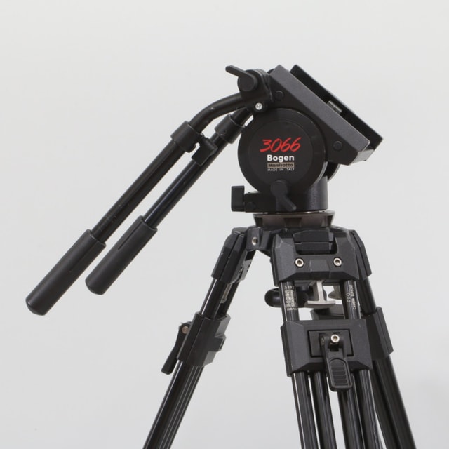 Bogen Manfrotto 3192 Pro Video Tripod with 3066 Video Fluid Head