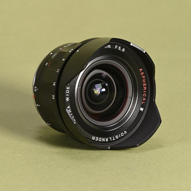 Voigtlander 12mm f5.6 Ultra Wide-Heliar Aspherical III Lens for Leica M