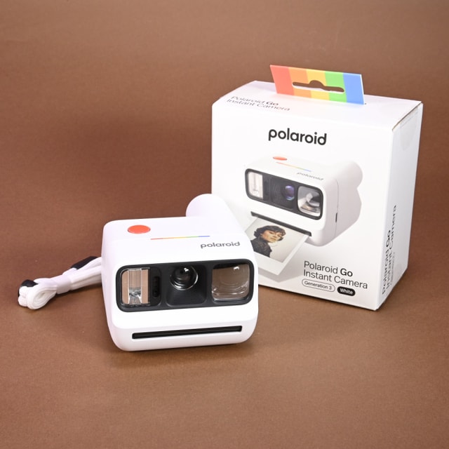 Polaroid Go Instant Camera - Generation 3 - White