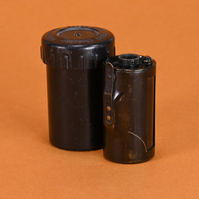 Leica FILCA Reloadable Film Cassette