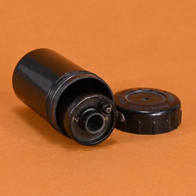 Leica FILCA Reloadable Film Cassette
