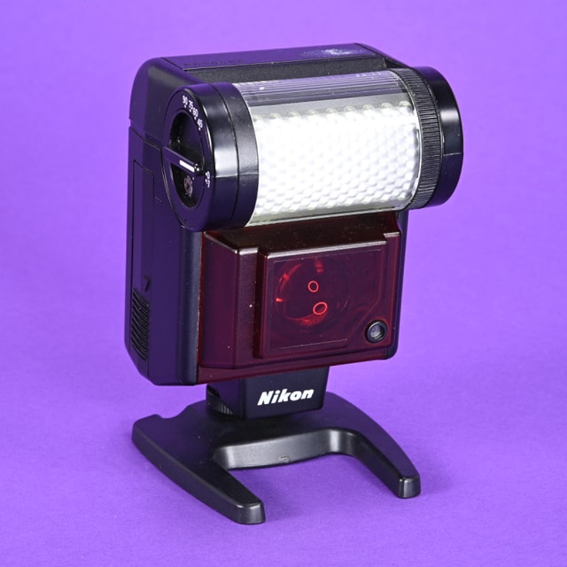 Nikon Speedlight SB-20 Flash