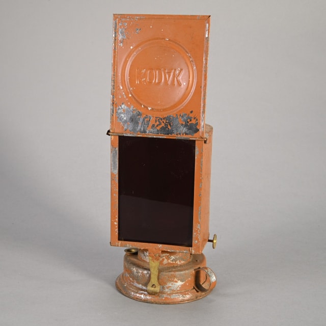 Kodak Darkroom Safelight Oil/Kerosene Lamp