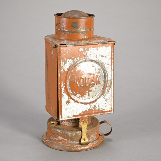 Kodak Darkroom Safelight Oil/Kerosene Lamp