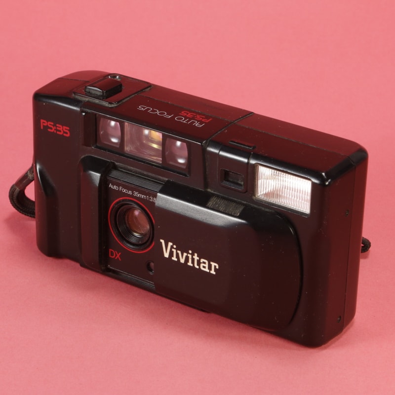 Appareil Photo Compact Vivitar VP4550 35mm - Testé, Fonctionnel, Avec Flash Et 2 Piles AA - Occasion Bon état