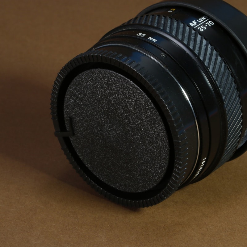 Hasselblad V Mount Lens Cap Set - Front Body Cap & Rear Lens Cap, Screw-In, Plastic