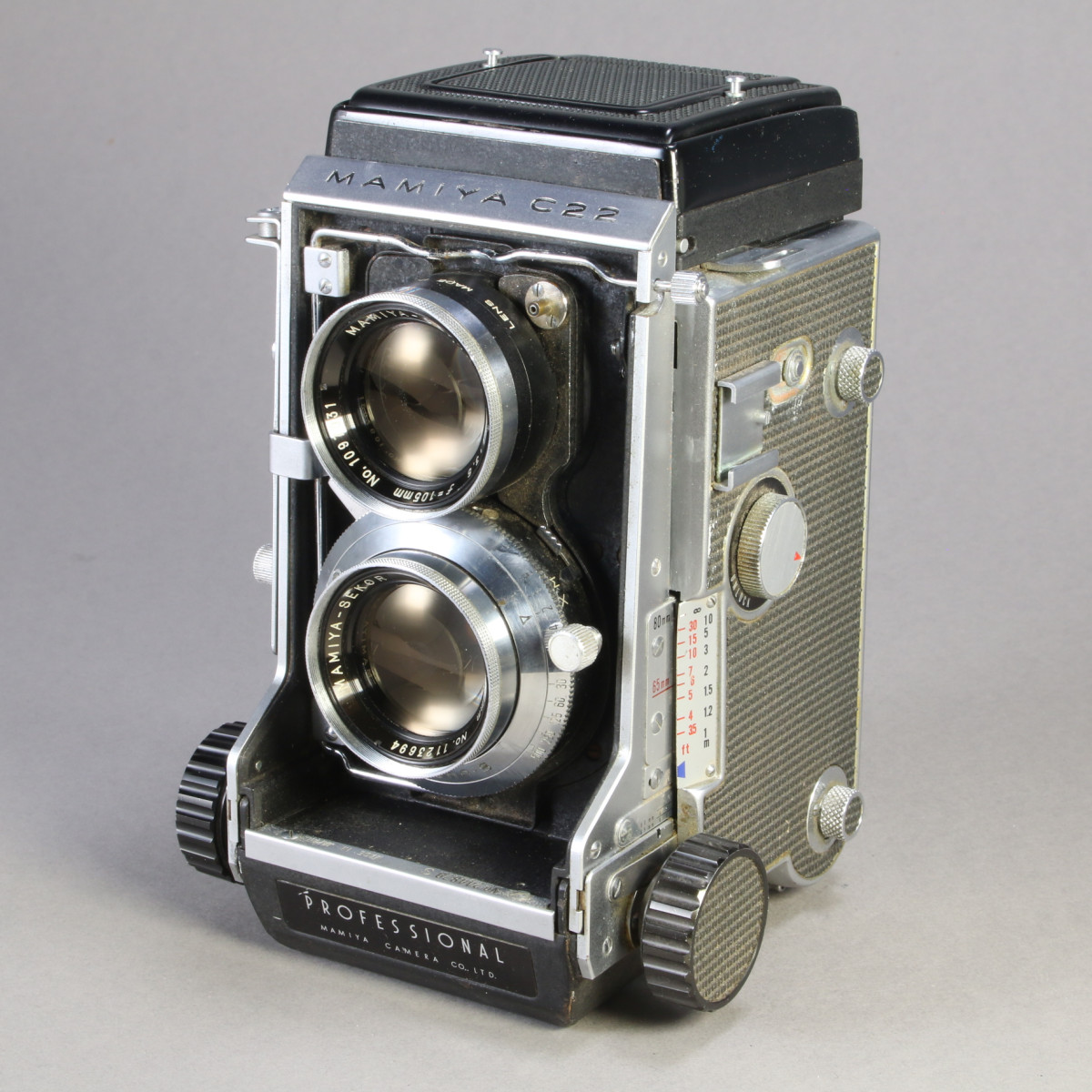 Mamiya C22 Camera with 105mm f3.5 Lens | Blue Moon Camera