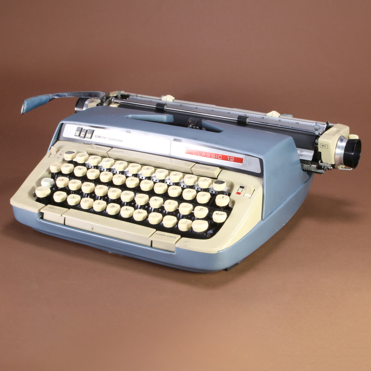 Smith Corona Classic 12 Portable Typewriter | Blue Moon Camera