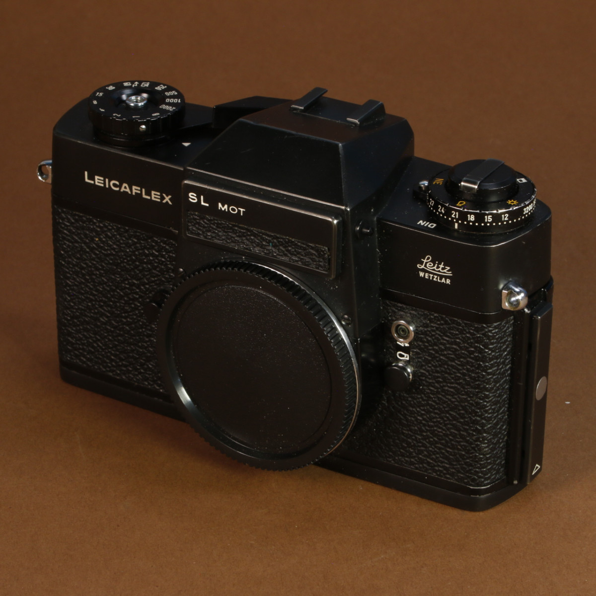 Leica Leicaflex SL MOT Camera | Blue Moon Camera