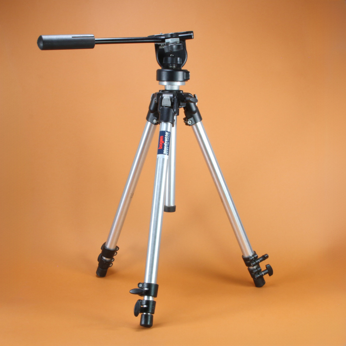 Used Bogen 3001 Tripod with 3126 Head - Reliable and Compact